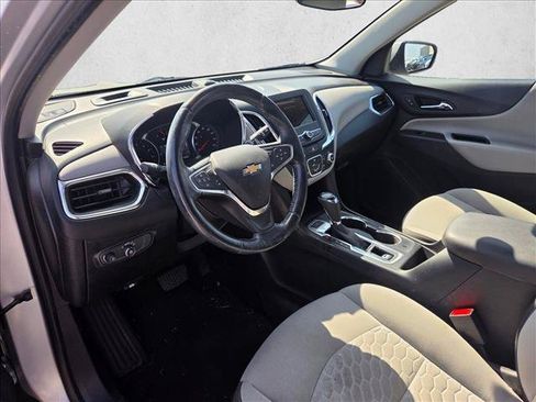 Used 2019 Chevrolet Equinox LT AWD/4WD image 9