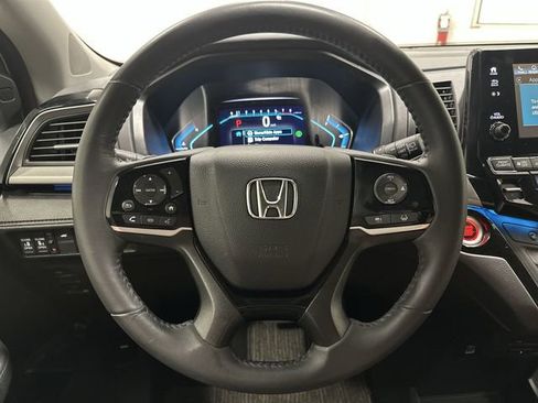 Used 2023 Honda Odyssey Touring image 13