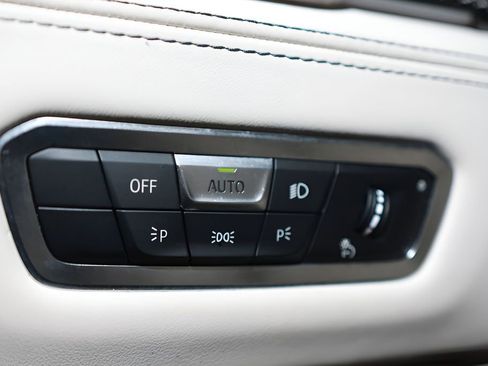 Used 2022 BMW X6 M w/ Executive Package image 25