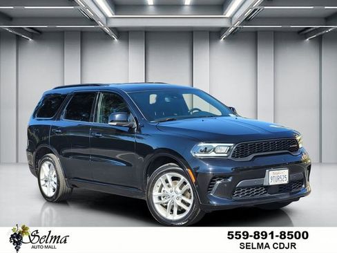 Used 2025 Dodge Durango GT image 1