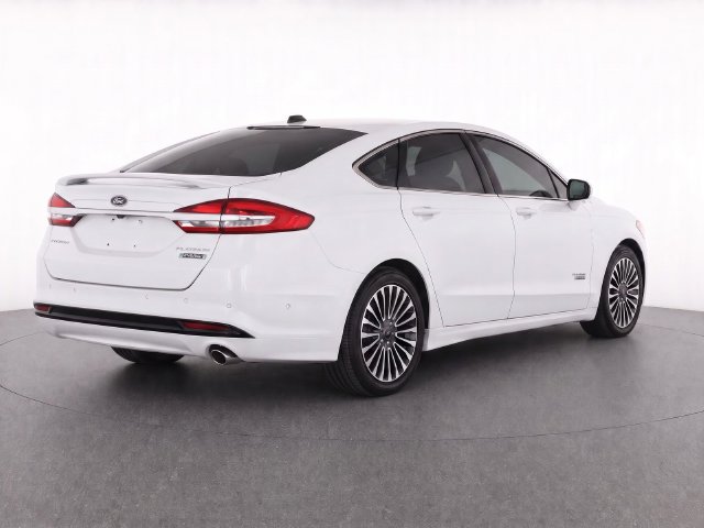 Used 2017 Ford Fusion Energi Platinum FWD image 4