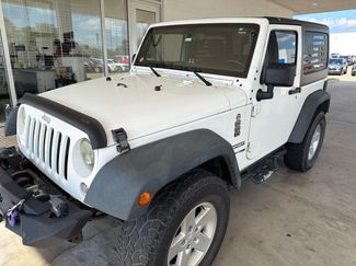 Used 2018 Jeep Wrangler Sport AWD/4WD video 1