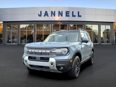 Used 2025 Ford Bronco Sport Badlands w/ Badlands Tech Package image 1