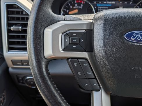 Used 2022 Ford F250 Lariat w/ Lariat Value Package AWD/4WD image 25