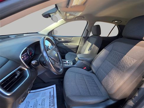 Used 2022 Chevrolet Equinox LT image 17