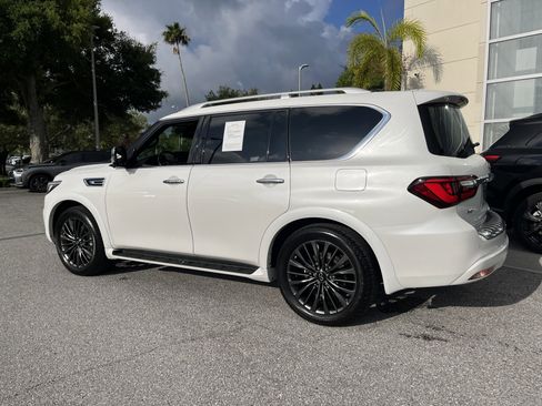 Certified 2024 INFINITI QX80 Sensory w/ All-Season Package AWD/4WD image 3