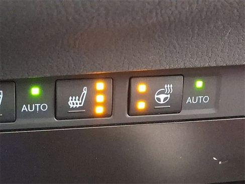 Used 2023 Lexus ES 300h F Sport image 19