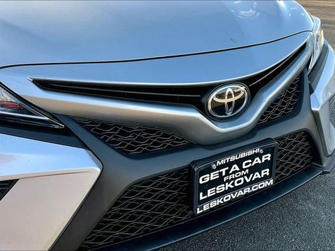 Used 2020 Toyota Camry SE image 27