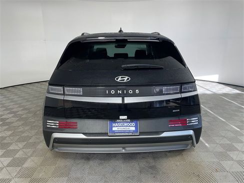 New 2025 Hyundai Ioniq 5 SEL image 20