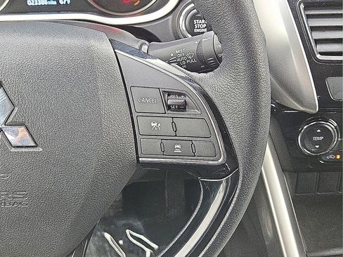 Used 2024 Mitsubishi Eclipse Cross SE image 20