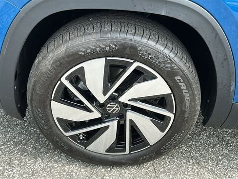 New 2025 Volkswagen Atlas SEL AWD/4WD image 8