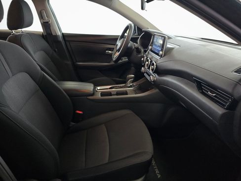 Used 2024 Nissan Sentra SV FWD image 43