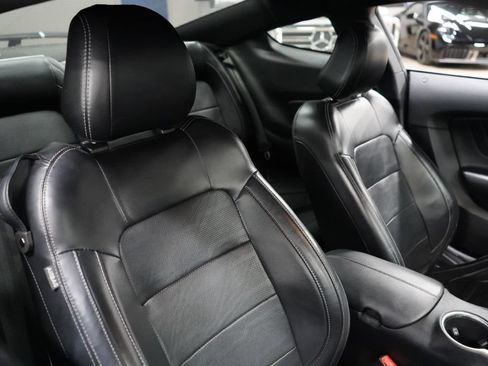 Used 2019 Ford Mustang Premium w/ Ecoboost Performance Package RWD image 22