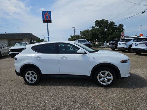 Used 2024 Dodge Hornet GT AWD/4WD image 9