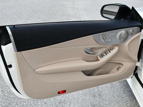Used 2023 Mercedes-Benz C 300 Cabriolet image 56