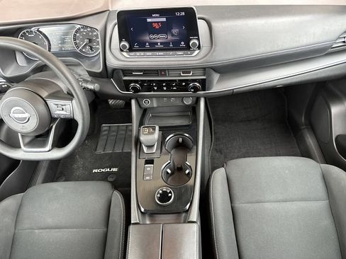 Used 2023 Nissan Rogue S image 16