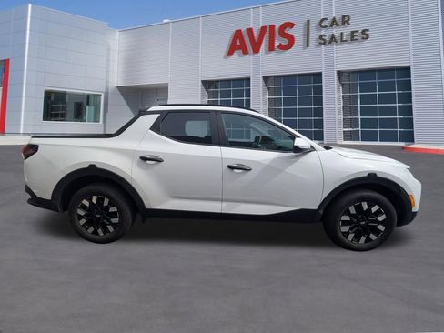 Used 2025 Hyundai Santa Cruz SEL FWD image 5