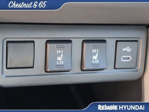 Used 2024 Toyota Corolla Cross XLE w/ Convenience Package AWD/4WD image 39