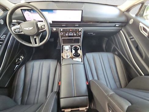 Used 2025 Genesis GV80 2.5T Standard AWD/4WD image 16