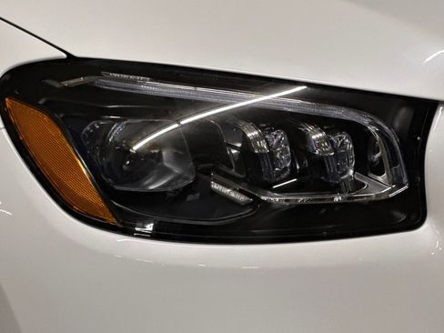 New 2026 Mercedes-Benz GLS 63 AMG 4MATIC image 11