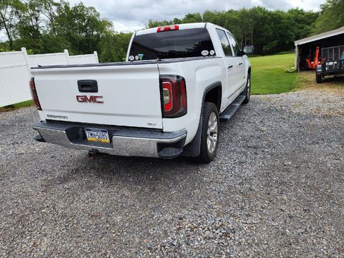 Used 2018 GMC Sierra 1500 SLT w/ SLT Premium Package AWD/4WD image 5