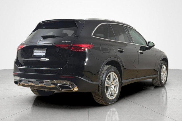 Used 2023 Mercedes-Benz GLC 300 4MATIC image 5