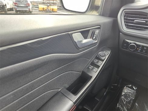 Used 2023 Ford Escape ST-Line w/ Tech Pack #1 image 28
