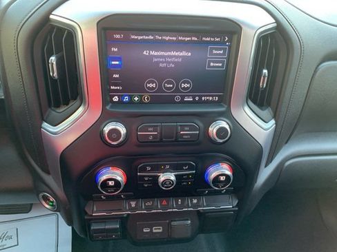 Used 2021 GMC Sierra 2500 SLE w/ SLE Value Package; AWD/4WD image 35