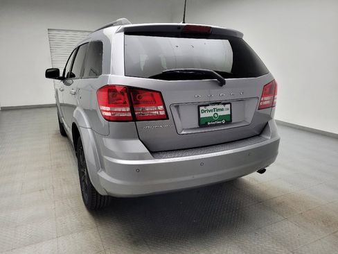 Used 2020 Dodge Journey SE w/ SE Popular Equipment Group FWD image 6