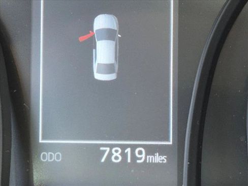 Used 2023 Toyota Camry LE FWD image 11