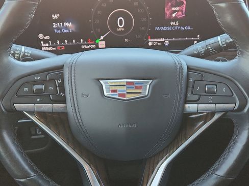 Used 2021 Cadillac Escalade ESV Sport Platinum image 19