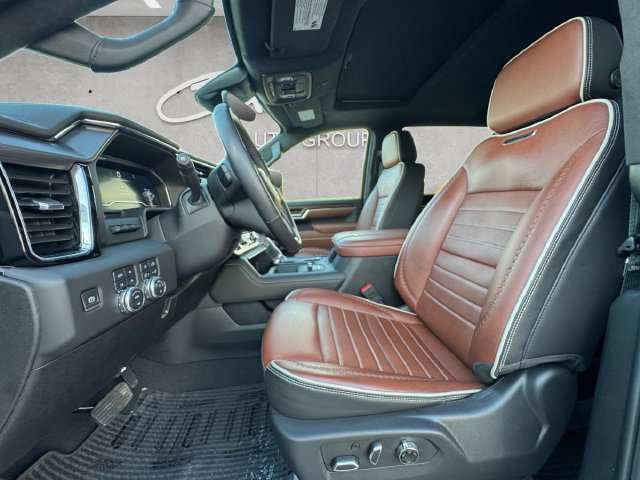 Used 2025 GMC Sierra 2500 Denali Ultimate AWD/4WD image 19