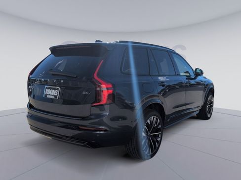 New 2026 Volvo XC90 B6 Ultra w/ Protection Package Premier image 7