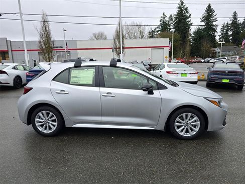 New 2026 Toyota Corolla SE image 8