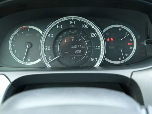 Used 2014 Honda Accord LX image 35