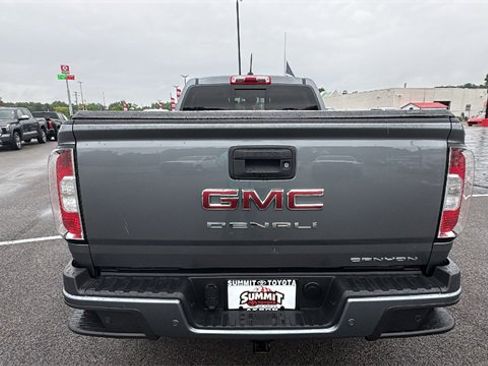 Used 2021 GMC Canyon Denali image 4