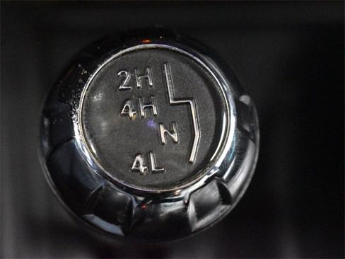 Used 2017 Jeep Wrangler Unlimited Sahara image 20