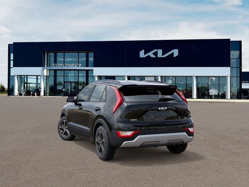 New 2026 Kia Niro EX image 4