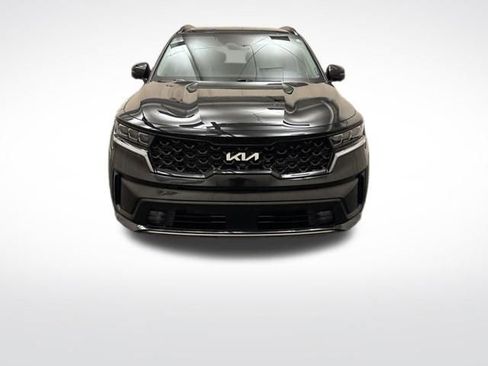 Certified 2023 Kia Sorento SX AWD/4WD image 2