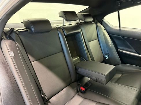 Used 2021 Lexus IS 300 image 30