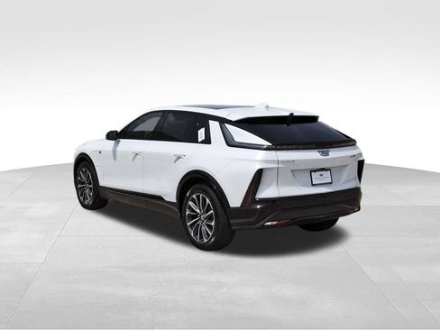 New 2026 Cadillac Lyriq Sport AWD/4WD image 3