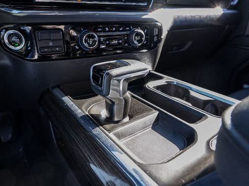 Used 2024 Chevrolet Silverado 1500 LT Trail Boss w/ Protection Package image 31