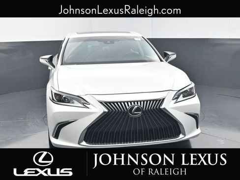 Used 2019 Lexus ES 350 image 4