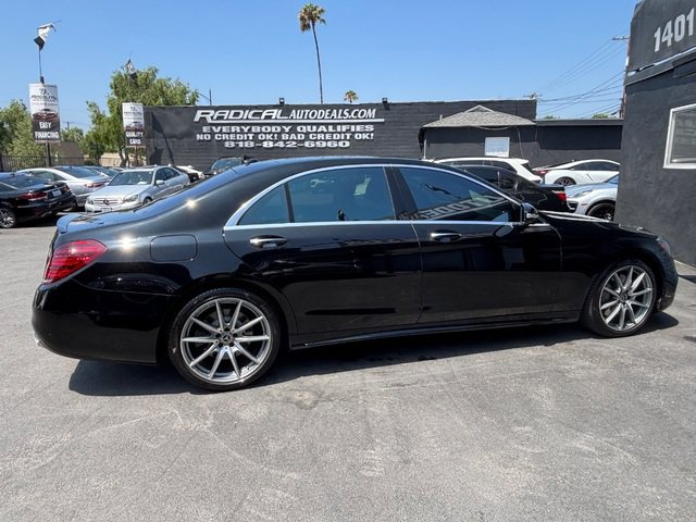 Used 2020 Mercedes-Benz S 560 Sedan image 31