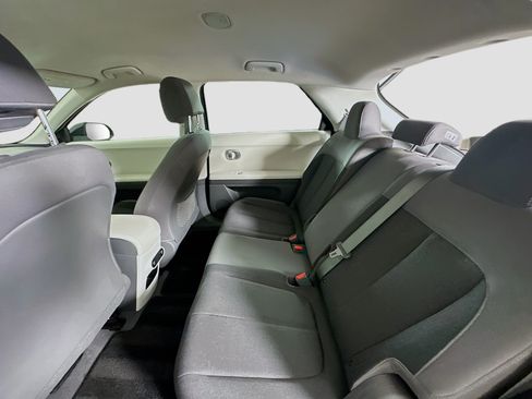 Used 2024 Hyundai Ioniq 5 SEL RWD image 27