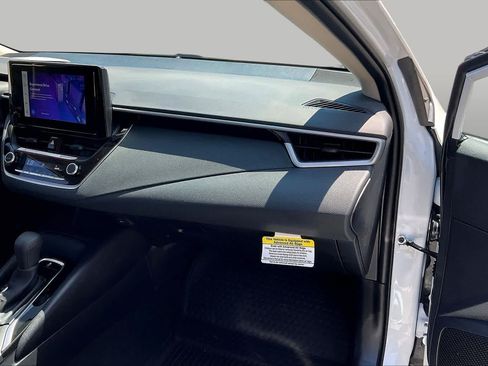 Used 2026 Toyota Corolla LE FWD image 18