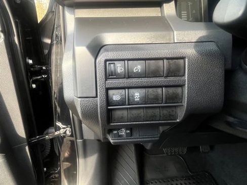 Used 2024 Toyota Tacoma SR RWD image 28