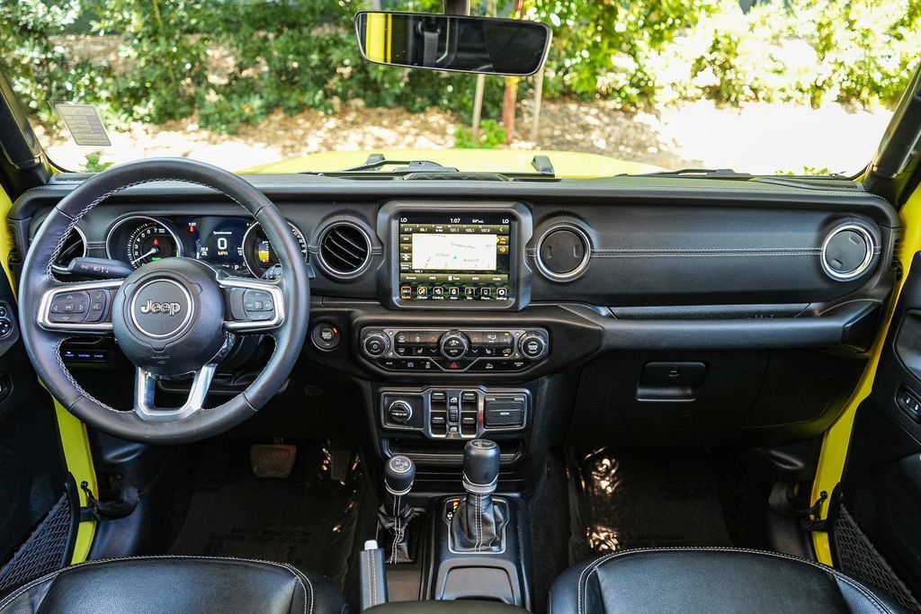 Used 2023 Jeep Wrangler Unlimited Sahara w/ Cold Weather Group AWD/4WD image 12