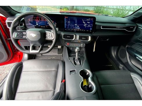 Used 2024 Ford Mustang GT Premium image 17