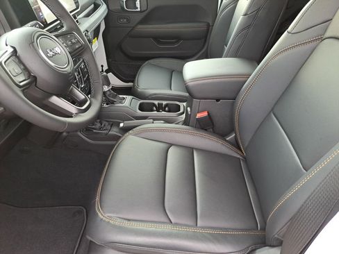 New 2026 Jeep Gladiator Sport AWD/4WD image 16